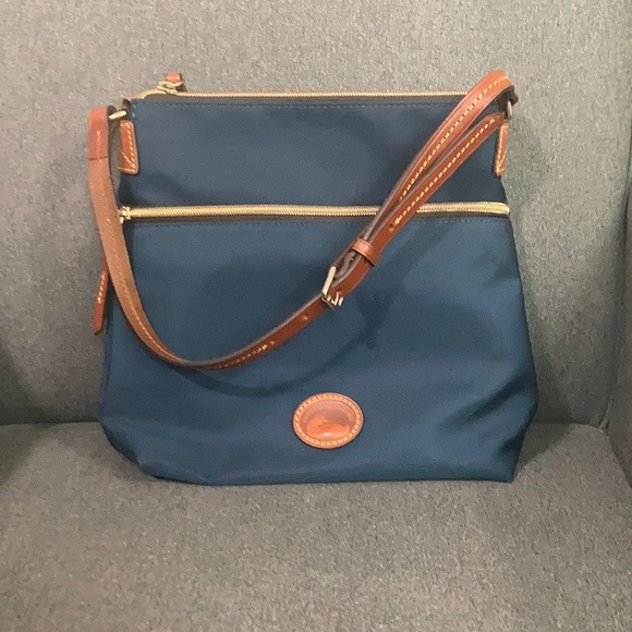 Handbags - 19. DOONEY & BOURKE • Navy Nylon Shoulder Bag